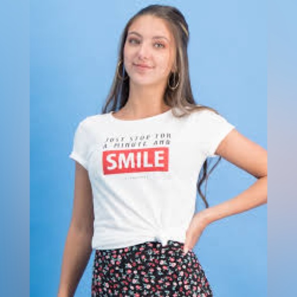 ISLAND HAZE Women's White Graphic Tee